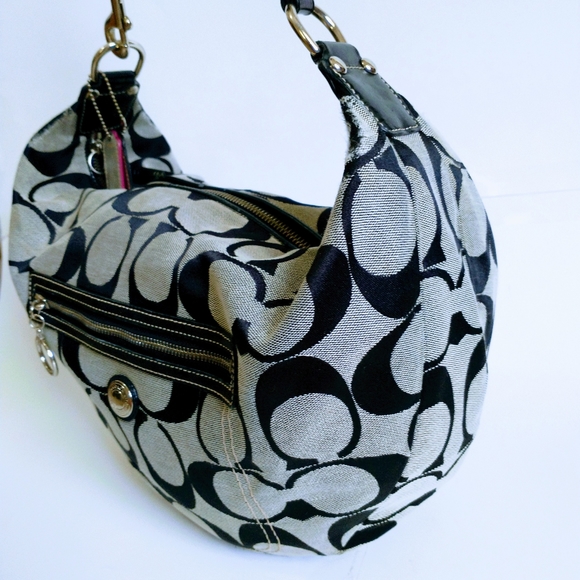 Coach Signature Women's Shoulder Bag - Picture 5 of 13